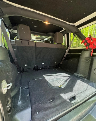 Jeep Wrangler cena 142000 przebieg: 90000, rok produkcji 2017 z Gdańsk małe 352